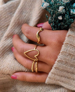 Golden Bombshell ring set